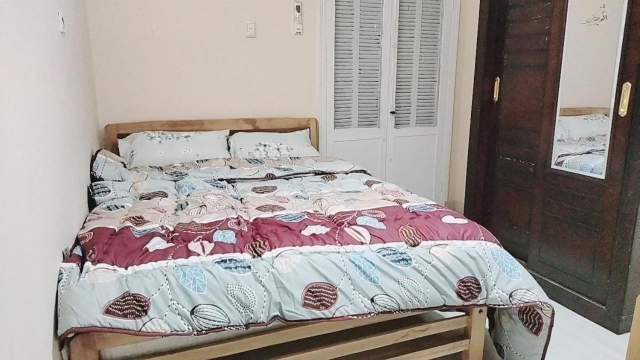 Family Apartment - Next To Abdeen Palace And Museum ไคโร ภายนอก รูปภาพ